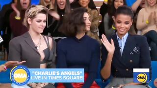 : Kristen Stewart and Naomi Scott being gal pals #2