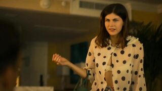 : Alexandra Daddario GIF (White Lotus) #3