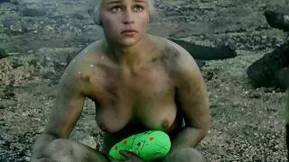 : Emilia Clarke nude BTS of Game of Thrones #3