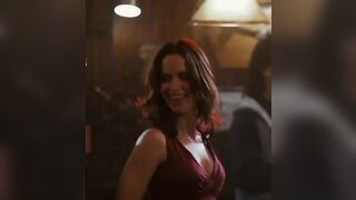 : Emily Blunt Dancing #4