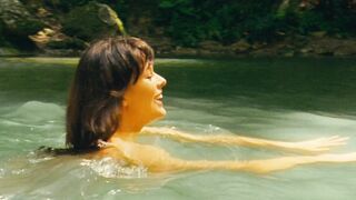 : Milla Jovovich and Kiele Sanchez - A Perfect Getaway (2009) #2