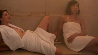 : Aubrey Plaza fingering another girls plot - From Mike and Dave Need Wedding Dates #4