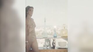 : Hailee Steinfeld has blessed us today #4