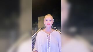 Rose McGowan flash her tits on purpose multiple times