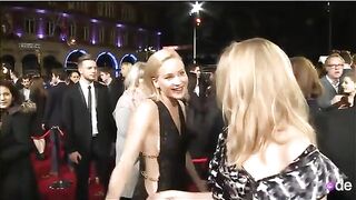 : Jennifer Lawrence and Natalie Dormer make up the best red carpet moment, imho #4