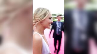 : Margot Robbie on the Red Carpet #2