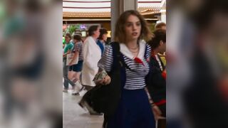 : Maya Hawke in Stranger Things #1