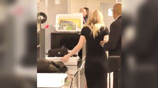 : Dakota Fanning has some curves #4