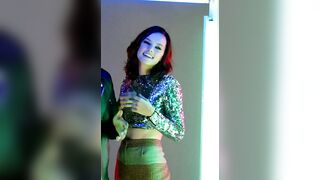 : Daisy Ridley's incredible firm midriff #3