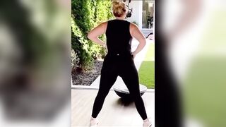 : Lauren Alaina Big Bubble Butt #2