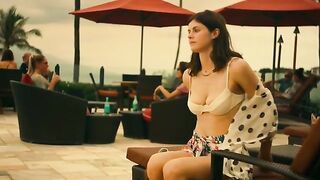Alexandra Daddario stripping to her bikini in episode 1 of The White Lotus