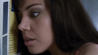 : oh my god! Whatever you're doing, keep doing it. - Aubrey Plaza #1