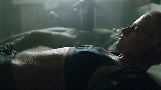 : Kristen Stewart in 'Underwater' #3