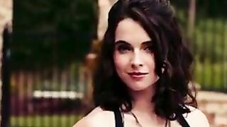 : Vanessa Marano & Giorgia Whigham in Saving Zoe #4