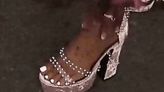 : Ariana Grande pretty toes.. #3