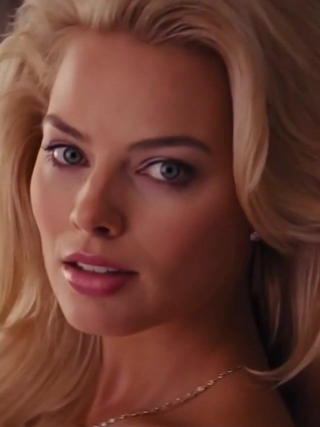 How Long Could You Last With A Goddess Like Margot Robbie Porn Hd Mp4 045 640x854