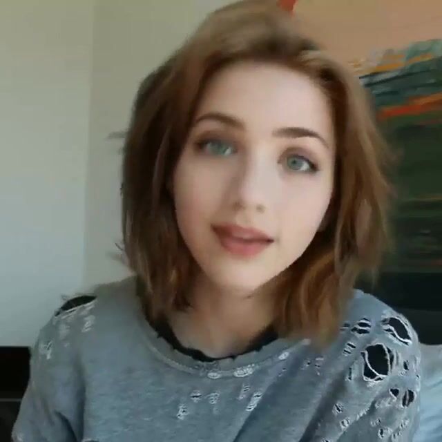 Emily Rudd S Cute Face Would Look Better Covered In Cum Porn Mp4 0 08 640x640